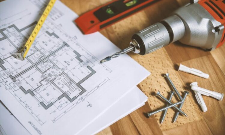 5 CONSEILS POUR CHOISIR LE BON ÉQUIPEMENT POUR VOS TRAVAUX
